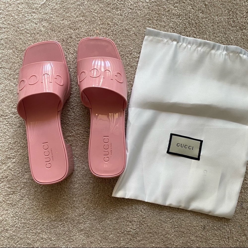 Gucci Pink Logo Slide heel Sandals - Picture 2 of 4